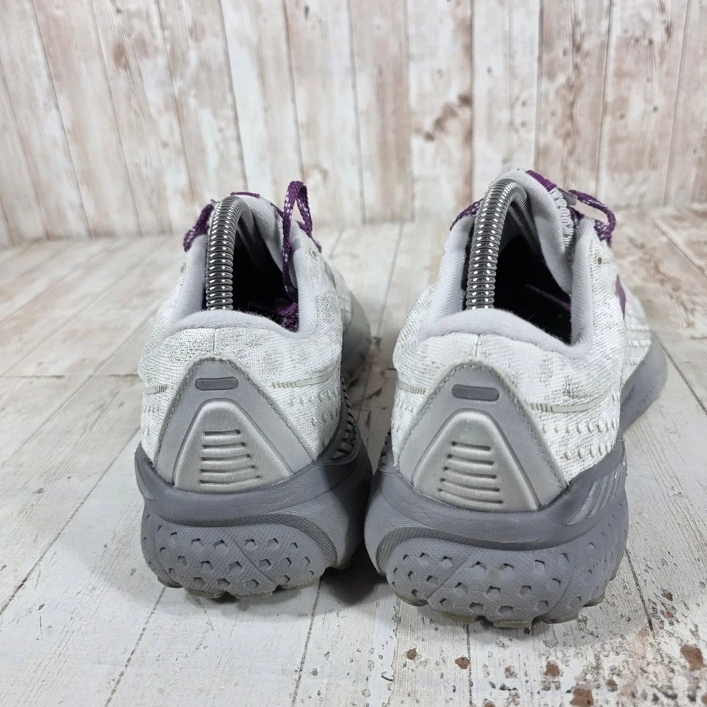Brooks Adrenaline GTS 21 Womens Running Shoes Grey Purple 1203291B134 Size 9 B